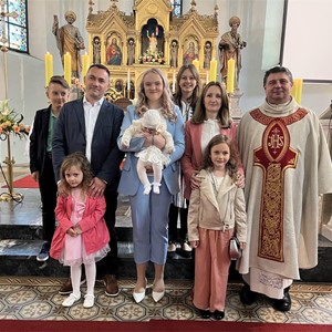 Krštenje petog djeteta u obitelji Blaženke i Željka Blaževića